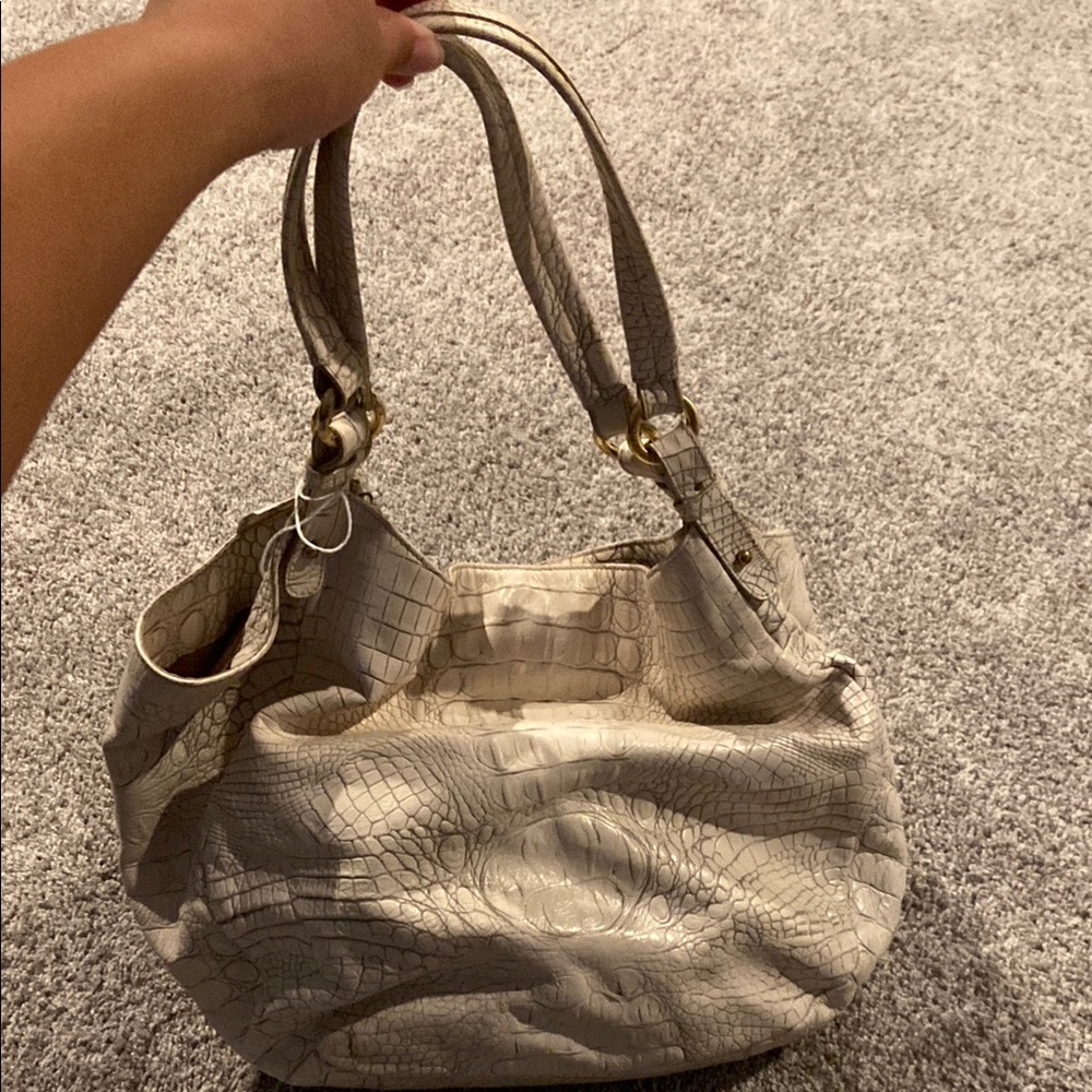 Chic Croc-Embossed Beige Handbag